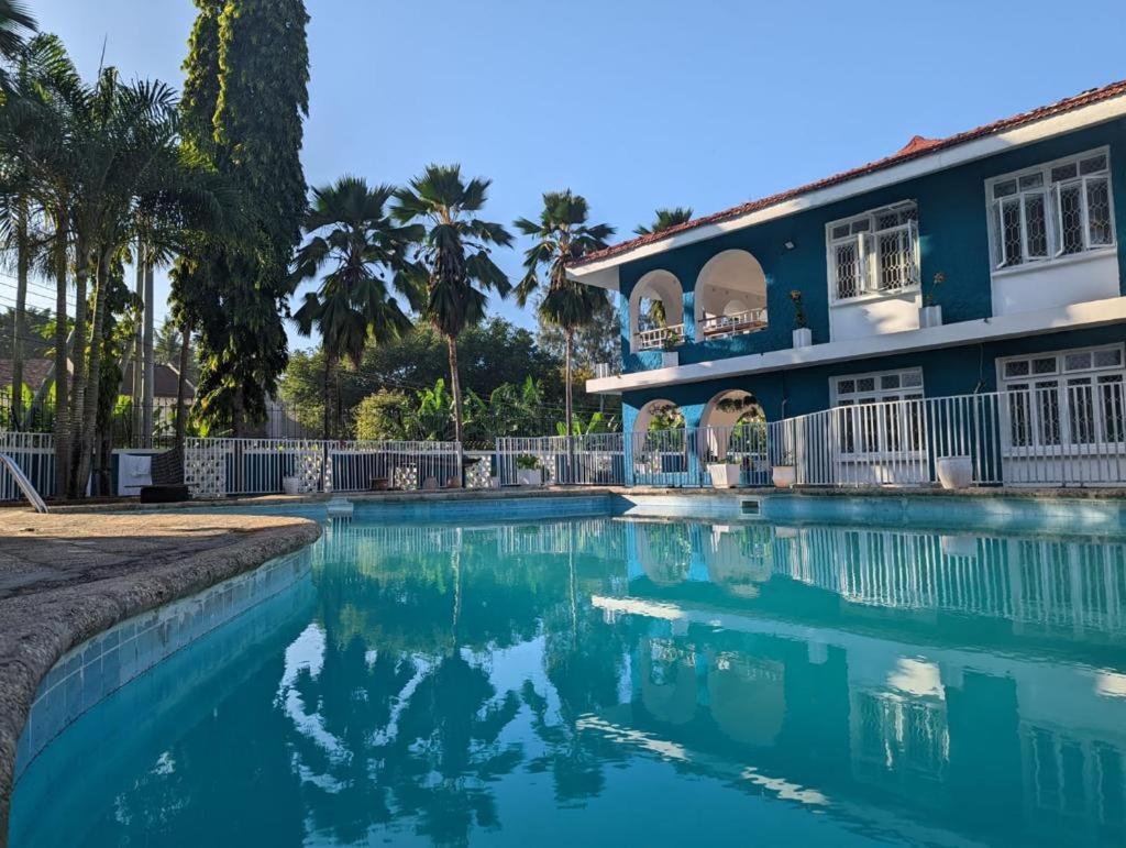 Gallivanters Hostel Dar es Salaam Extérieur photo