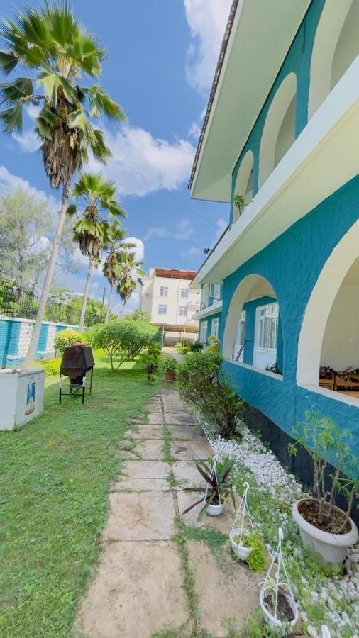 Gallivanters Hostel Dar es Salaam Extérieur photo